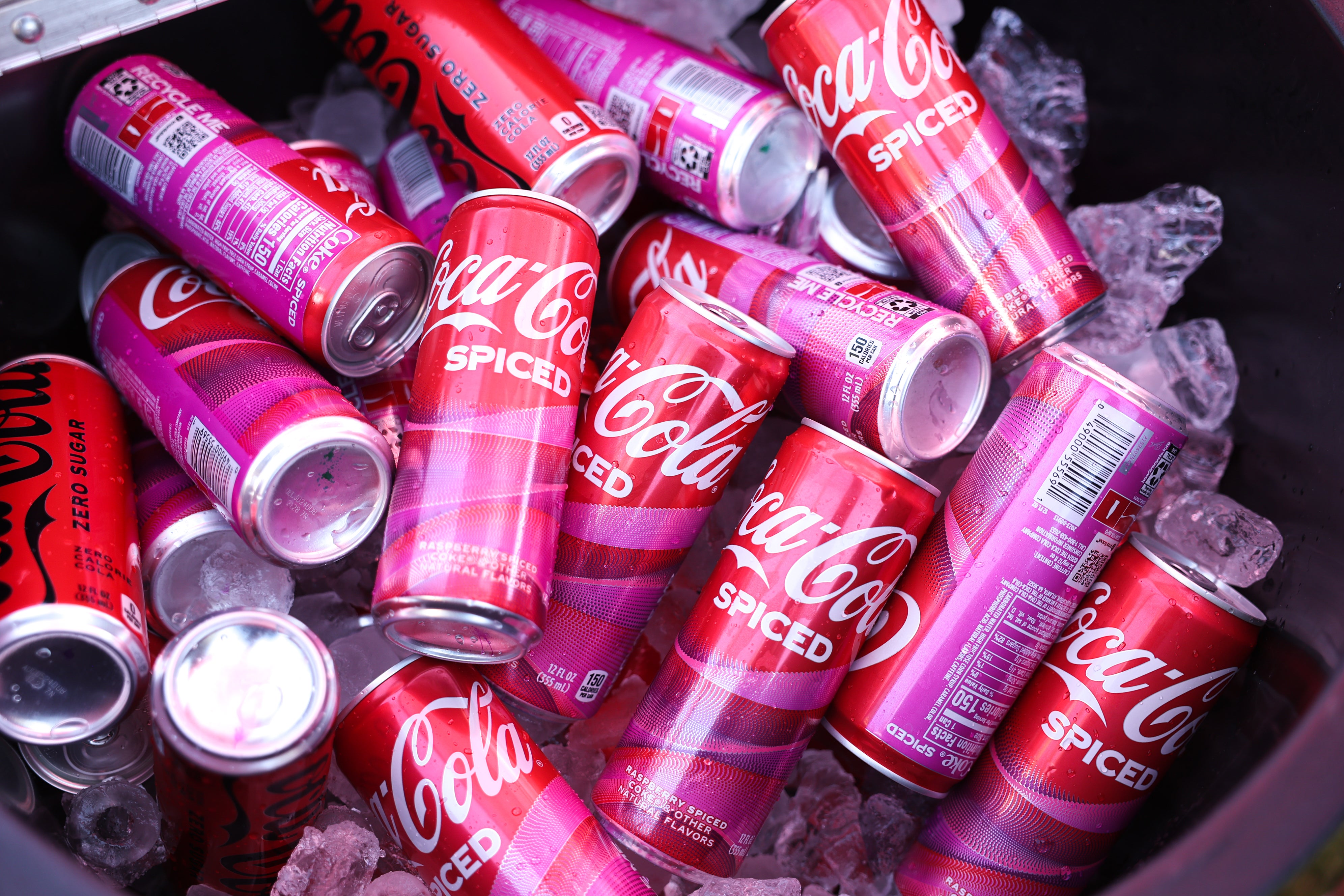 Zdjęcie z artykułu „Coca-Cola usuwa przyprawy ze asortymentu ze względu na spadającą sprzedaż”